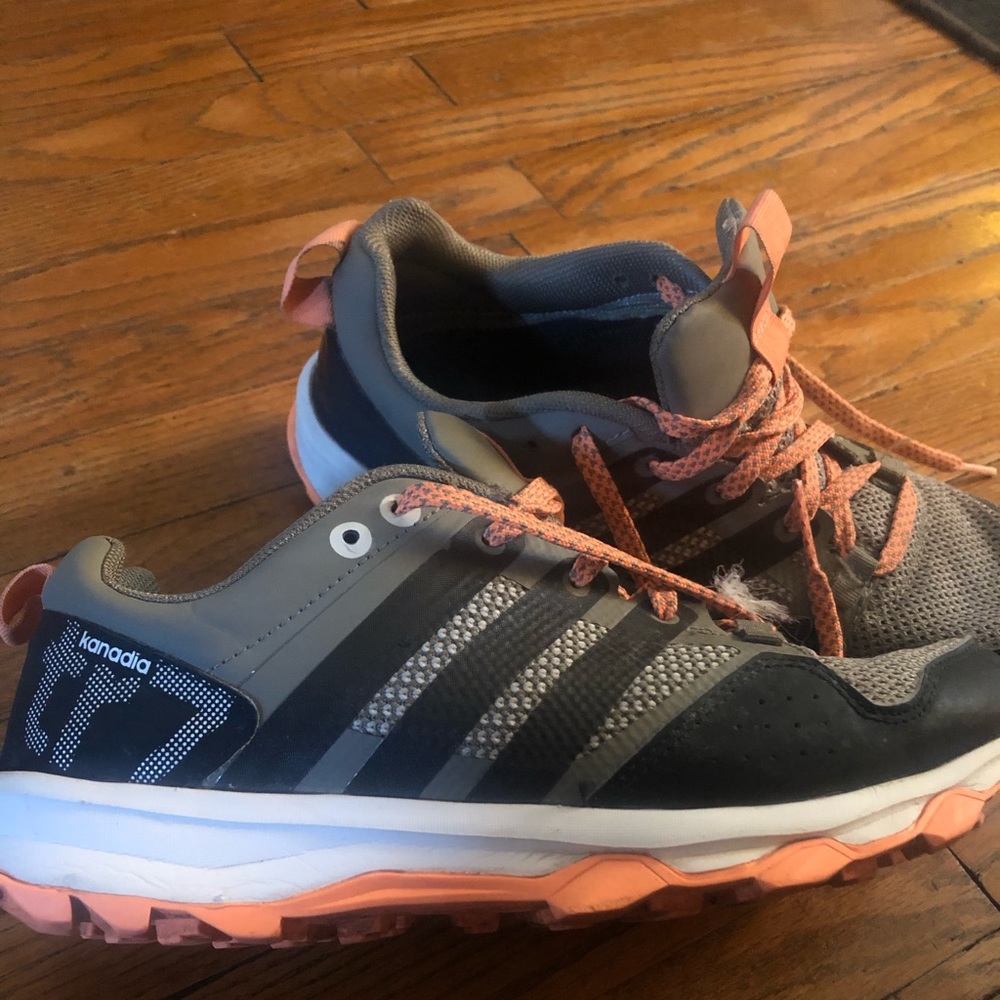 Adidas kanadia tr7 women size 7.5